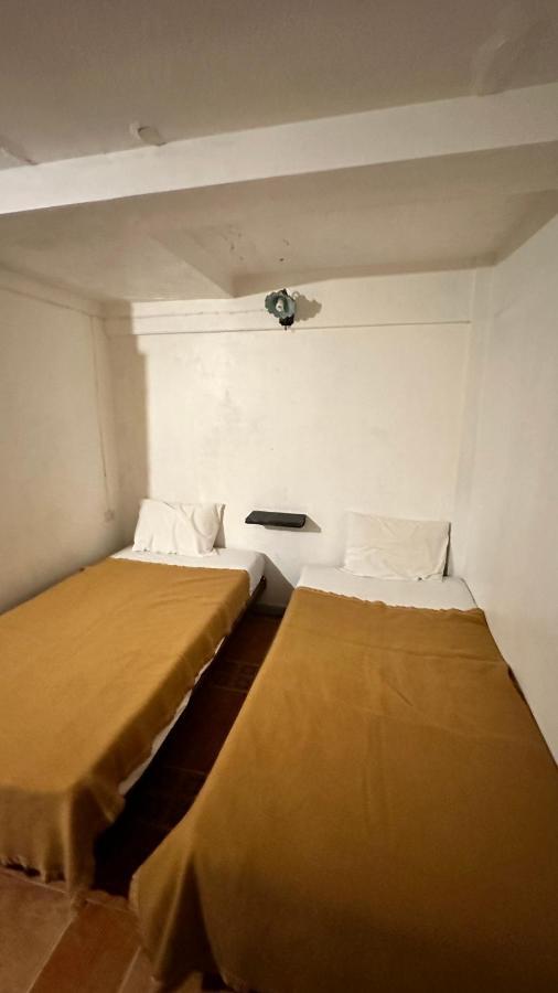 Relax Guest House Patong Luaran gambar