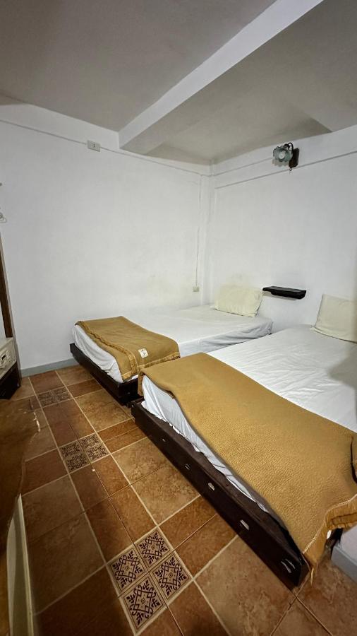 Relax Guest House Patong Luaran gambar