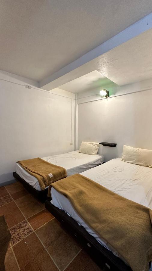 Relax Guest House Patong Luaran gambar