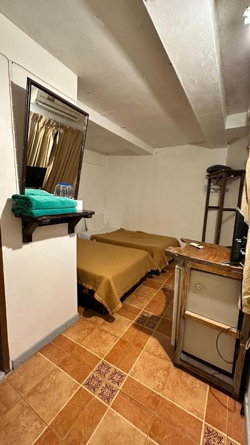Relax Guest House Patong Luaran gambar