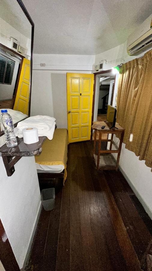 Relax Guest House Patong Luaran gambar